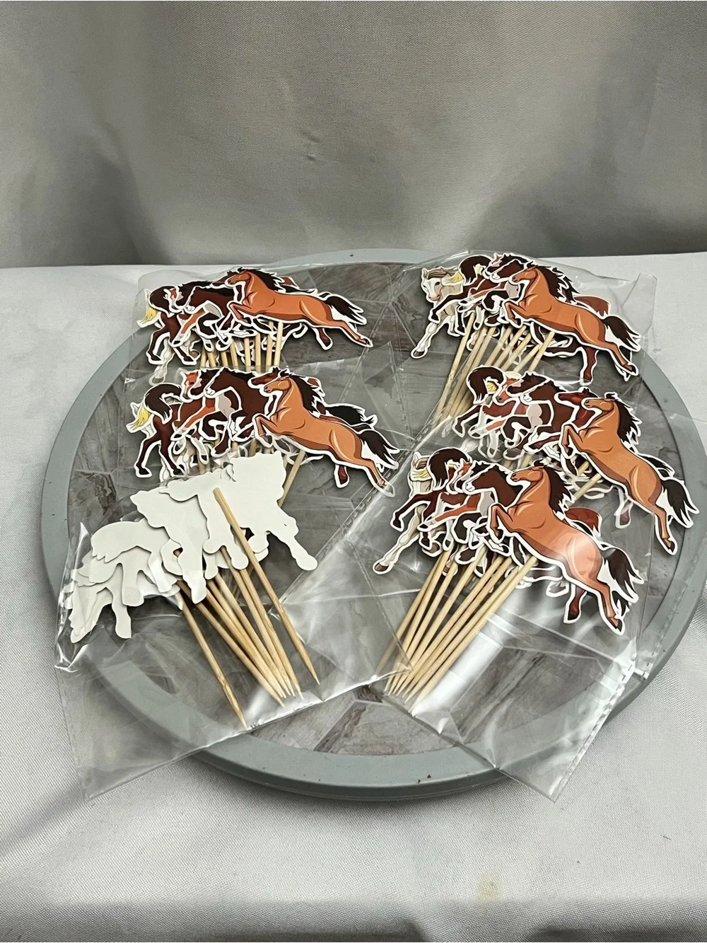 Ercadio 48 Pack Horse Cupcake Toppers Equestrian Race Birthday Party Decor